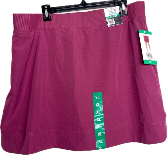 32 Degrees Cool Skort XL in Scarlet Oak - Picture 2 of 6